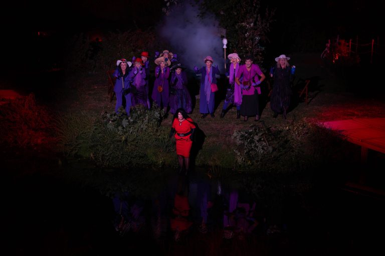 DE HEKSEN - SCENEFOTO'S - 14 van 93